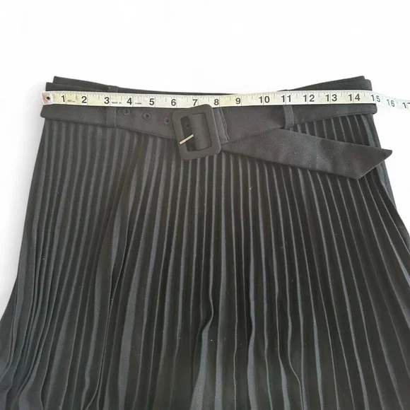 Zara black pleated midi skirt with belt size M goth grunge dark academia witchy - Picture 6 of 8